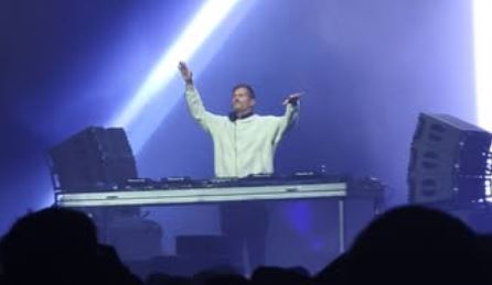 Kaskade in Sacramento